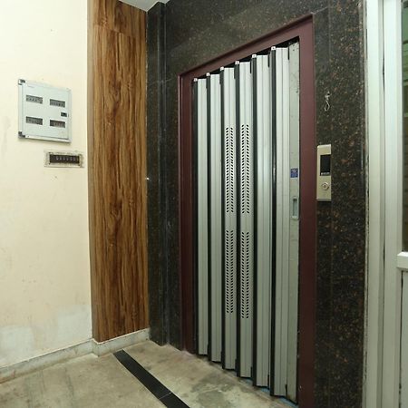 Oyo Flagship 17204 Vrindawan Galaxy Hotel Kanpur Ngoại thất bức ảnh