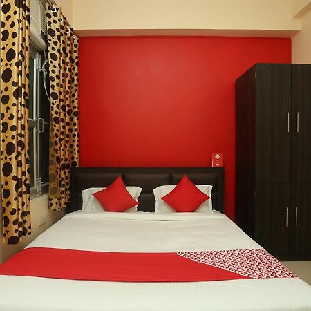 Oyo Flagship 17204 Vrindawan Galaxy Hotel Kanpur Ngoại thất bức ảnh
