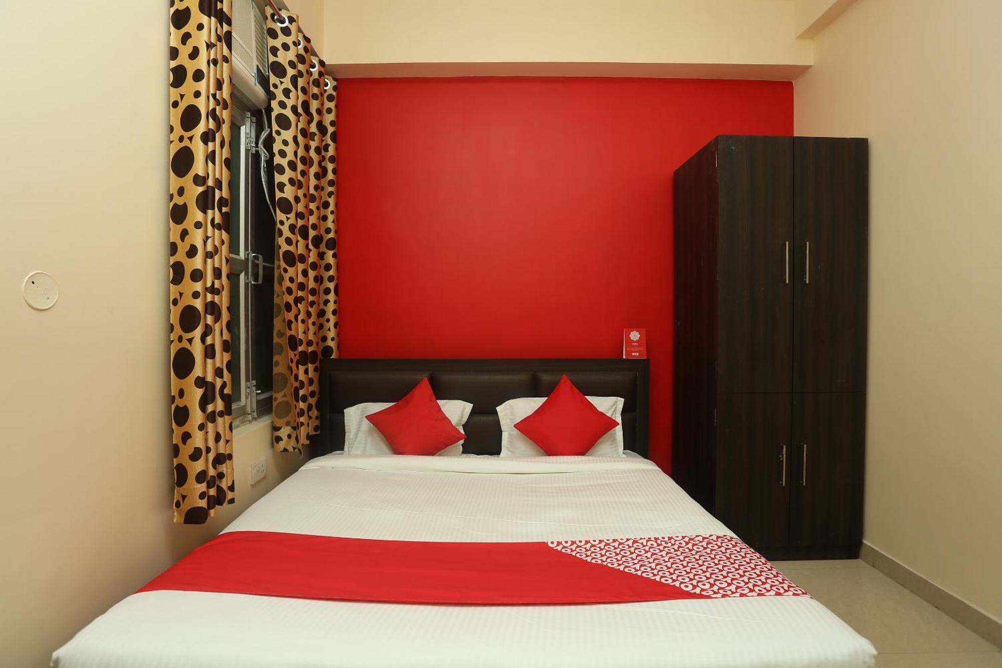 Oyo Flagship 17204 Vrindawan Galaxy Hotel Kanpur Ngoại thất bức ảnh